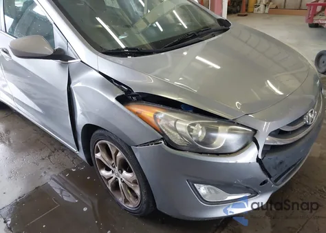 2013 Hyundai Elantra Gt из США, поврежденный, VIN KMHD35LE5DU136924